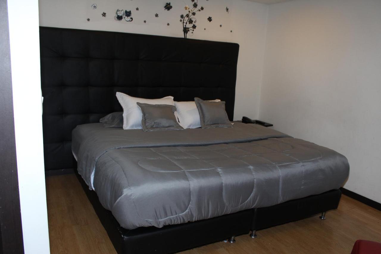 Hotel Montecarlo Boutique Богота Екстер'єр фото