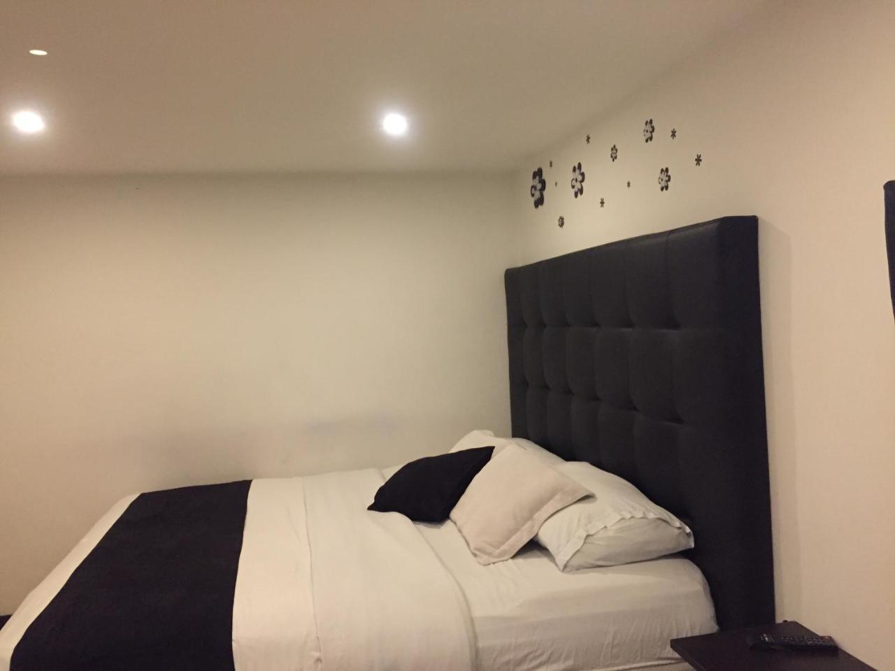 Hotel Montecarlo Boutique Богота Екстер'єр фото