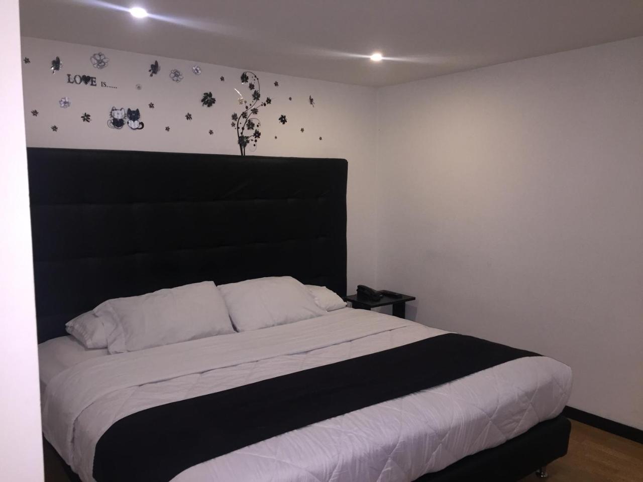Hotel Montecarlo Boutique Богота Екстер'єр фото