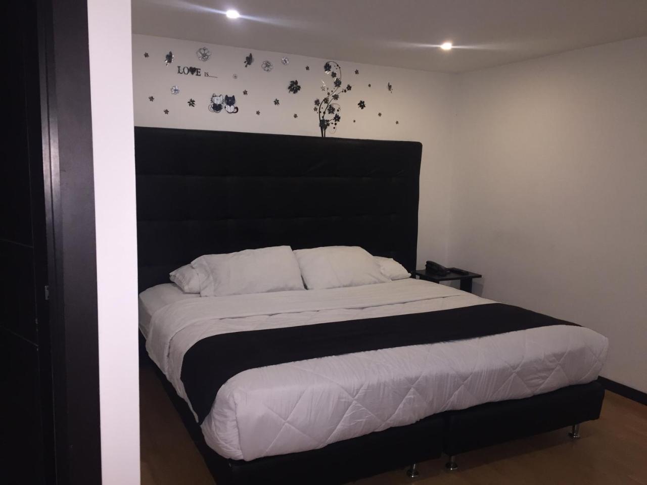 Hotel Montecarlo Boutique Богота Екстер'єр фото